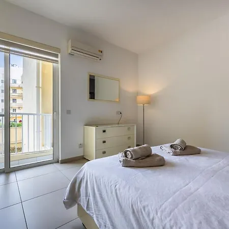 Modern 2 Bedroom Malta *