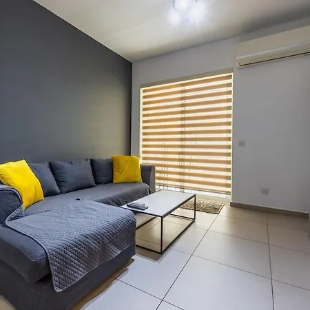 Modern 2 Bedroom Malta Lägenhet