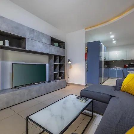 Modern 2 Bedroom Malta