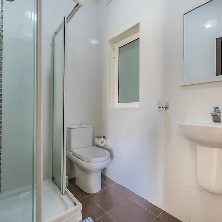 Modern 2 Bedroom Malta Апартаменты *
